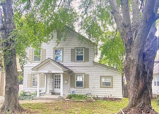 Property at 7129 Washington St, Kansas City, MO 64114, 3 beds, 2 baths