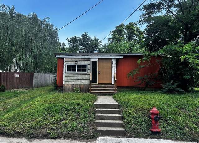 Property at 300 W Sea Ave, Independence, MO 64050, 3 beds, 1 bath