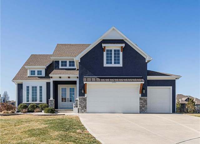 Property at 12901 W 170th St, Overland Park, KS 66221, 4 beds, 3.5 baths