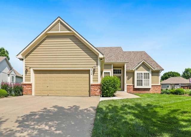 Property at 2718 S Brentwood Dr, Independence, MO 64055, 4 beds, 3 baths