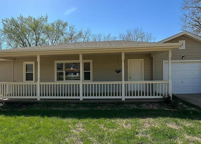 Property at 3630 N Woodland Ave, Kansas City, MO 64116, 2 beds, 2 baths
