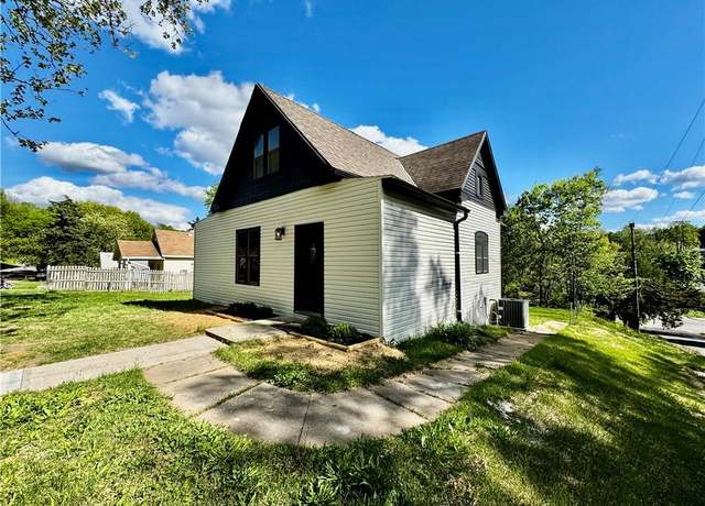 Property at 1502 6th Ave, St Joseph, MO 64505, 5 beds, 3 baths