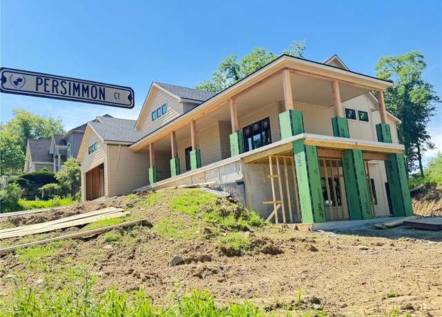Property at 6130 S National Dr, Parkville, MO 64152, 4 beds, 5 baths