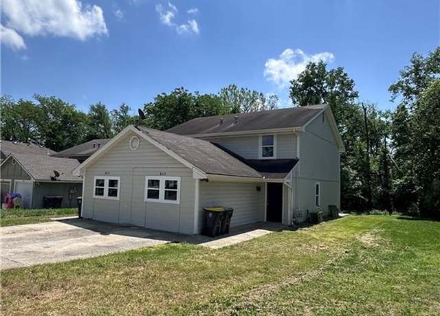 Property at 8113 & 8115 E 100th Terrace Ct, Kansas City, MO 64134, 6 beds, 4 baths
