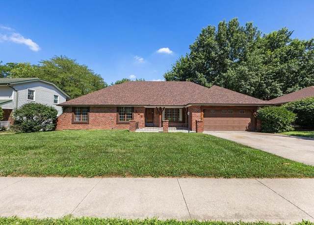 Property at 505 Greenbriar Ter, St Joseph, MO 64506, 3 beds, 3.5 baths