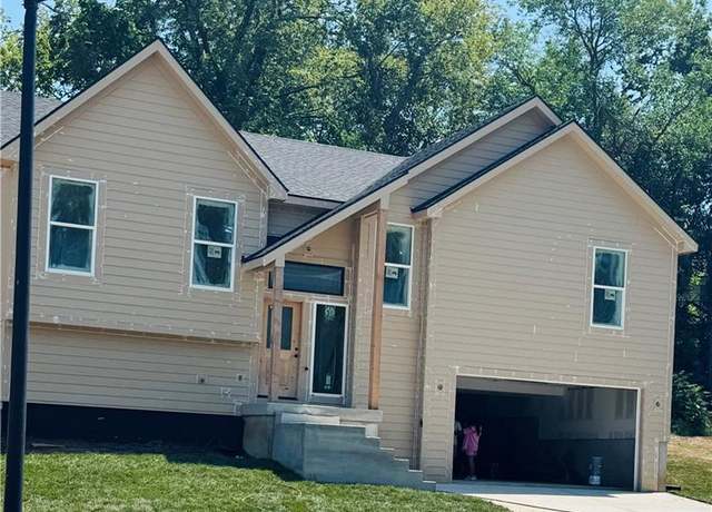 Property at 2933 N Getty St, Kansas City, KS 66104, 3 beds, 3 baths