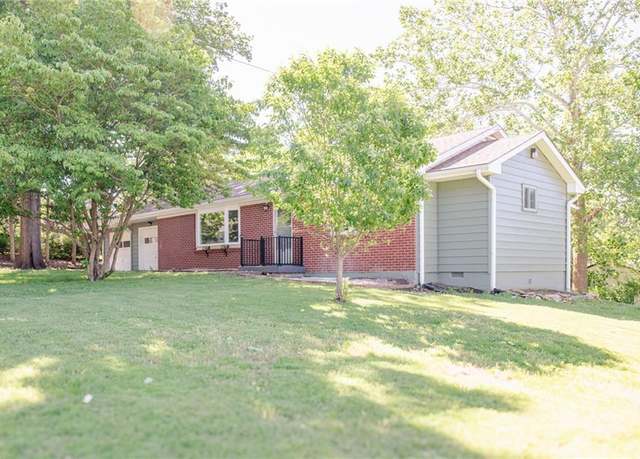 Property at 205 55th Ter, Kansas City, MO 64118, 3 beds, 3.5 baths