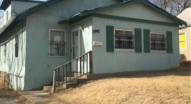 Photo of 3942 Mersington Ave, Kansas City, MO 64130