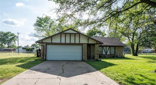 Photo of 506 N Parkview St, Coffeyville, KS 67337
