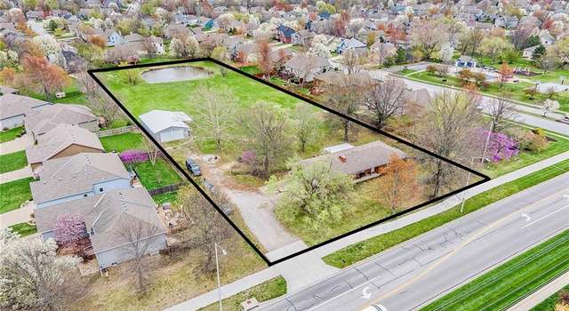 Photo of 15595 S Ridgeview Rd, Olathe, KS 66062