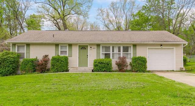 Photo of 1205 NE 72nd St, Kansas City, MO 64118