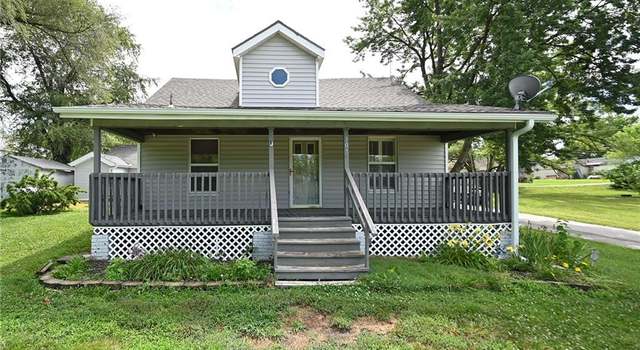 Photo of 301 N Chester Ave, Kansas City, MO 64163