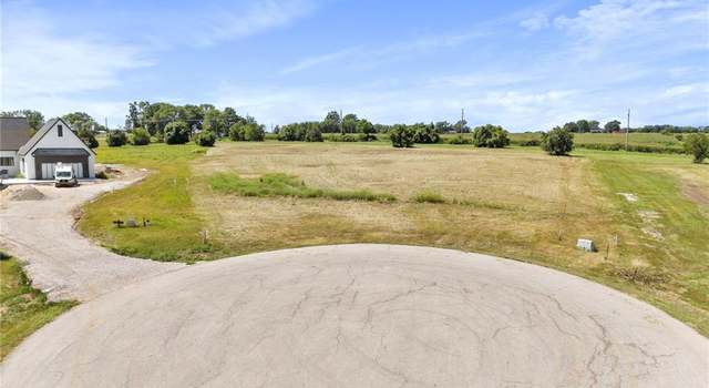 Photo of 21350 Deer Ridge Dr, Spring Hill, KS 66083