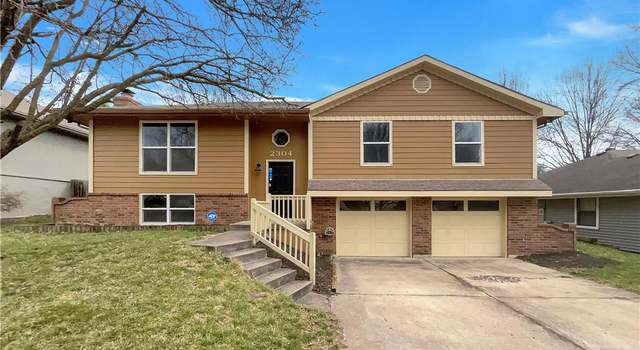 Photo of 2304 8th St, Blue Springs, MO 64015