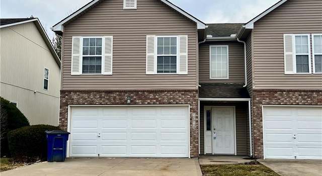 Photo of 1614 NW Garrett Dr, Blue Springs, MO 64015