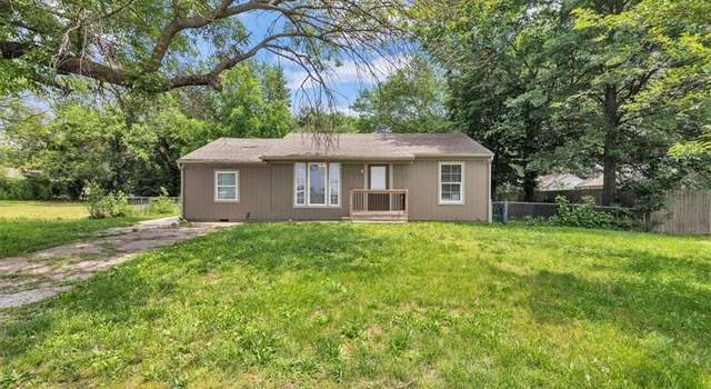 Photo of 3 N West St, Butler, MO 64730