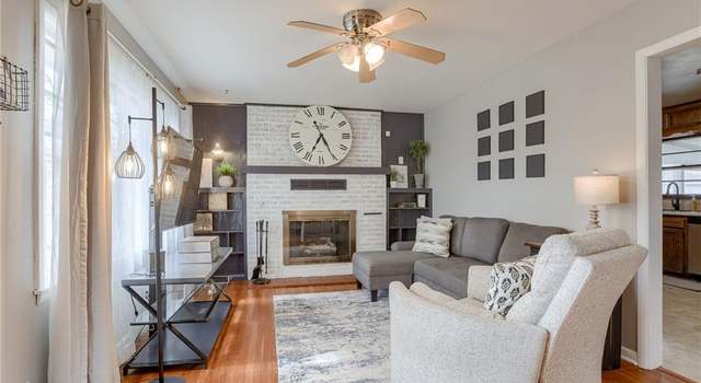 Photo of 8904 W 81st St, Overland Park, KS 66204