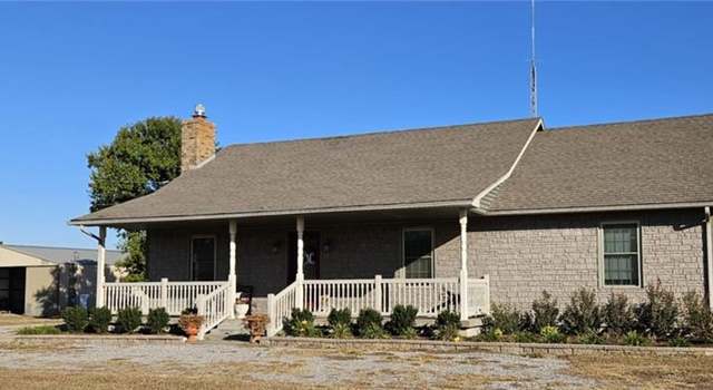 Photo of 915 E Katy St, Scammon, KS 66773