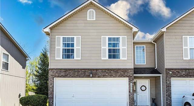 Photo of 1613 NW Jordan Ct, Blue Springs, MO 64015