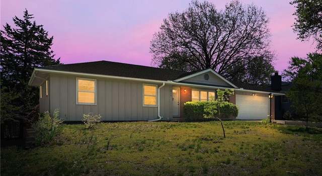 Photo of 6513 Ballentine St, Shawnee, KS 66203