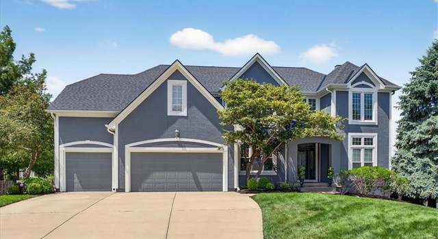 Photo of 12828 Noland St, Overland Park, KS 66213
