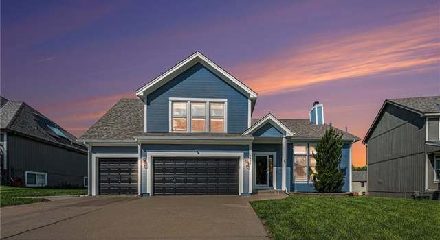 Photo of 7435 N Chas Dr, Kansas City, MO 64158