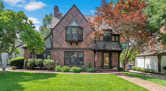 Photo of 1009 W 69th Ter, Kansas City, MO 64113