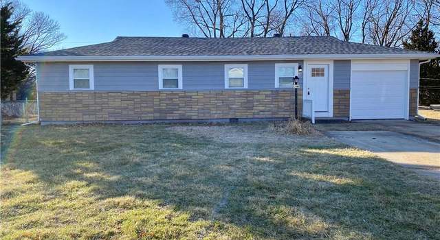 Photo of 6100 N Charlotte St, Kansas City, MO 64118