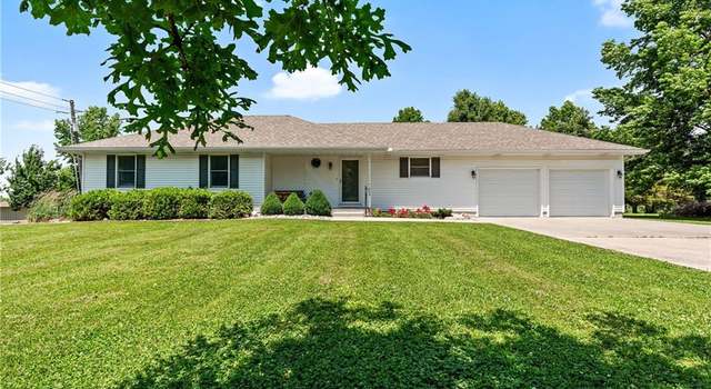 Photo of 906 Plattsburg St, Lathrop, MO 64465