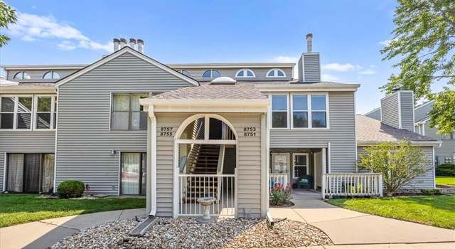 Photo of 8753 W 106th Ter, Overland Park, KS 66212
