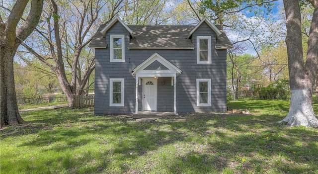 Photo of 216 W 4th St, Peculiar, MO 64078