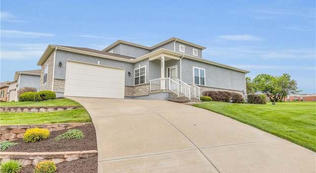 Photo of 21923 W 116th Pl, Olathe, KS 66061