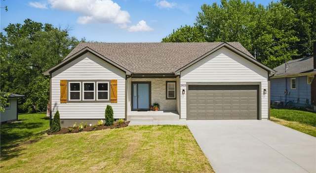 Property at 2923 N 52nd St, Kansas City, KS 66104, 3 beds, 2.5 baths