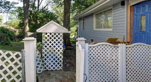Photo of 719 W Brown St, Liberty, MO 64068