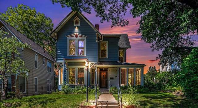Photo of 118 Spruce St, Leavenworth, KS 66048
