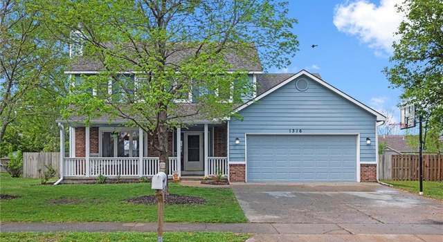 Photo of 1316 S Redbud St, Ottawa, KS 66067