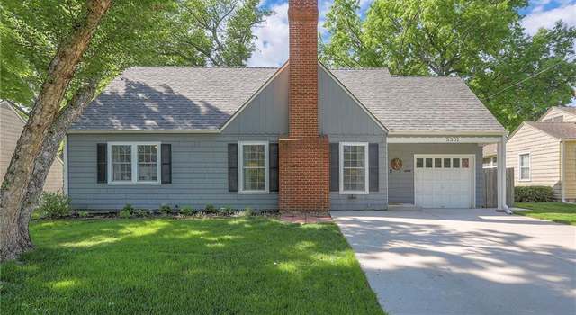 Photo of 5301 W 70th St, Prairie Village, KS 66208