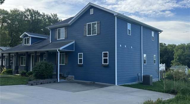 Photo of 405 W Park St, Hamilton, MO 64644