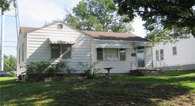 Photo of 1110 Pacific Ave, Osawatomie, KS 66064