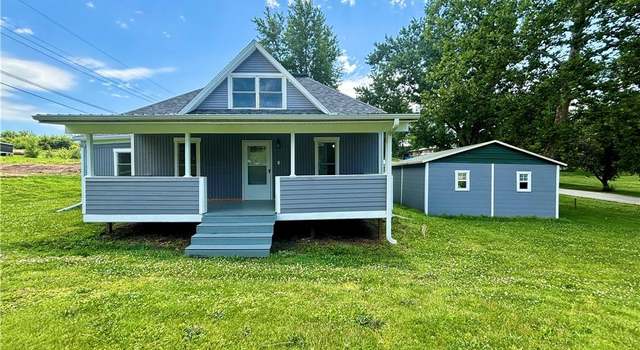 Photo of 402 E Mcpherson St, Hopkins, MO 64461