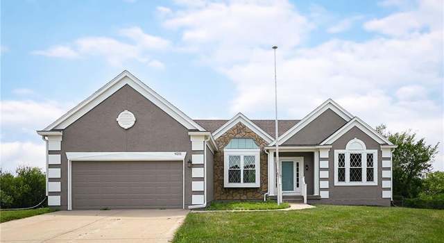 Photo of 9201 N Charlotte Ct, Kansas City, MO 64155