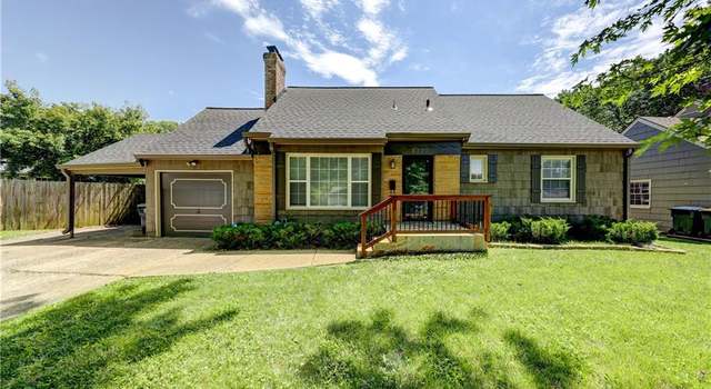 Photo of 8727 Daniel Boone Rd, Kansas City, MO 64114