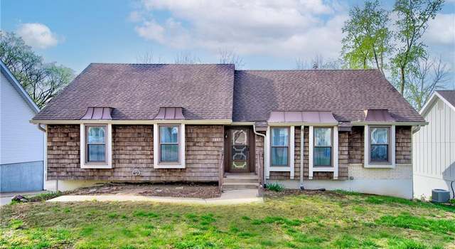 Photo of 7605 NW 69th St, Kansas City, MO 64152