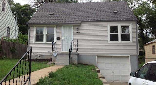 Photo of 7429 Walrond Ave, Kansas City, MO 64132