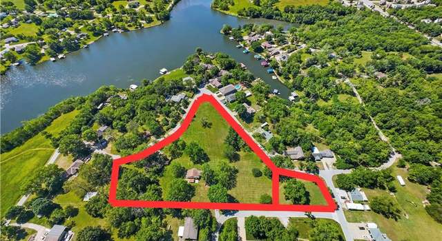 Photo of 1718 Bren Mar Rd, Lee's Summit, MO 64086