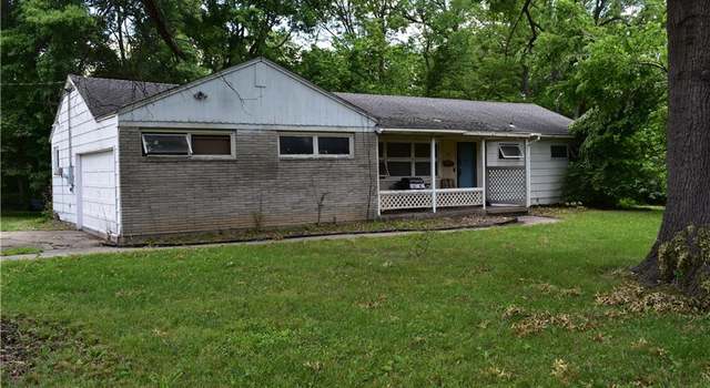Photo of 704 W Loula St, Olathe, KS 66061