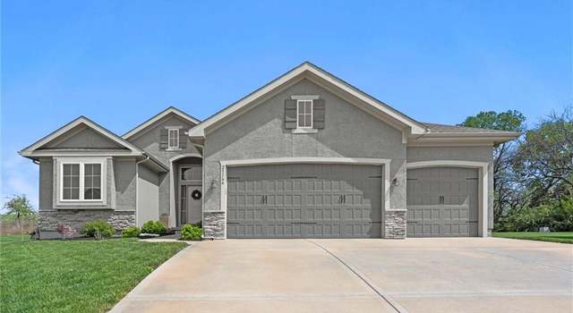 Photo of 25166 W 147th Ct, Olathe, KS 66061