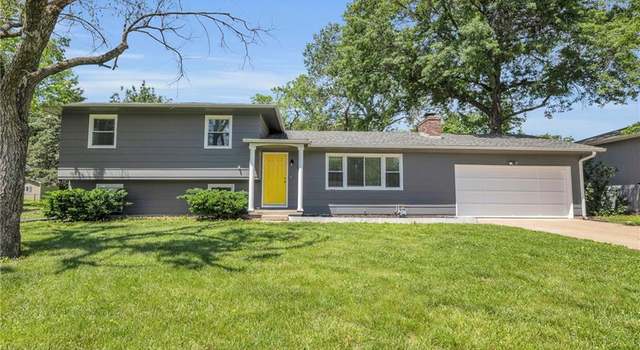 Photo of 1018 S Elm St, Ottawa, KS 66067