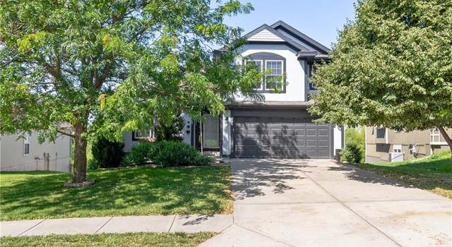 Photo of 506 S 137th St, Bonner Springs, KS 66012