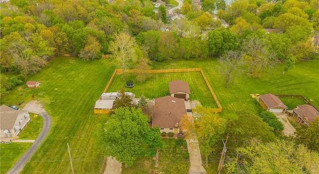 Photo of 8317 N Pontiac Ave, Kansas City, MO 64151